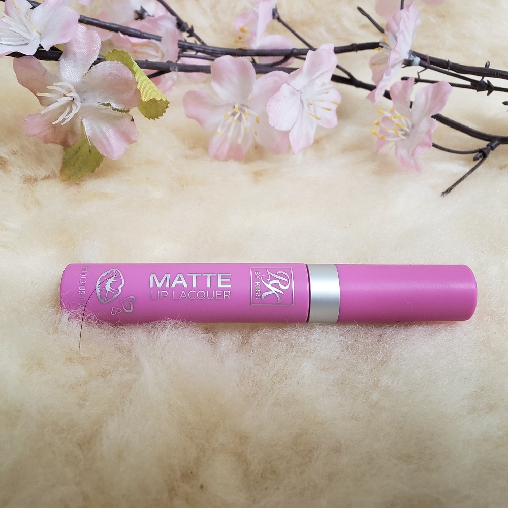 💋Ruby Kisses Matte Lip Lacquer